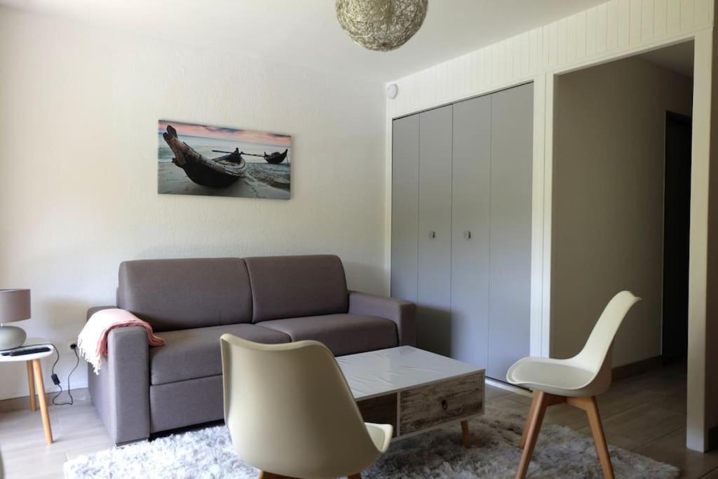 Petit Paradis Classe 3 Etoiles A 200M De La Plage! Terrasse-Wifi-Parking-Clim سانت-ماندرييه-سور-مير المظهر الخارجي الصورة