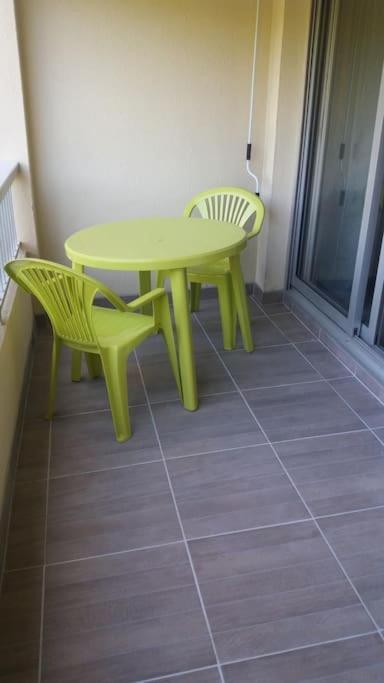 Petit Paradis Classe 3 Etoiles A 200M De La Plage! Terrasse-Wifi-Parking-Clim سانت-ماندرييه-سور-مير المظهر الخارجي الصورة